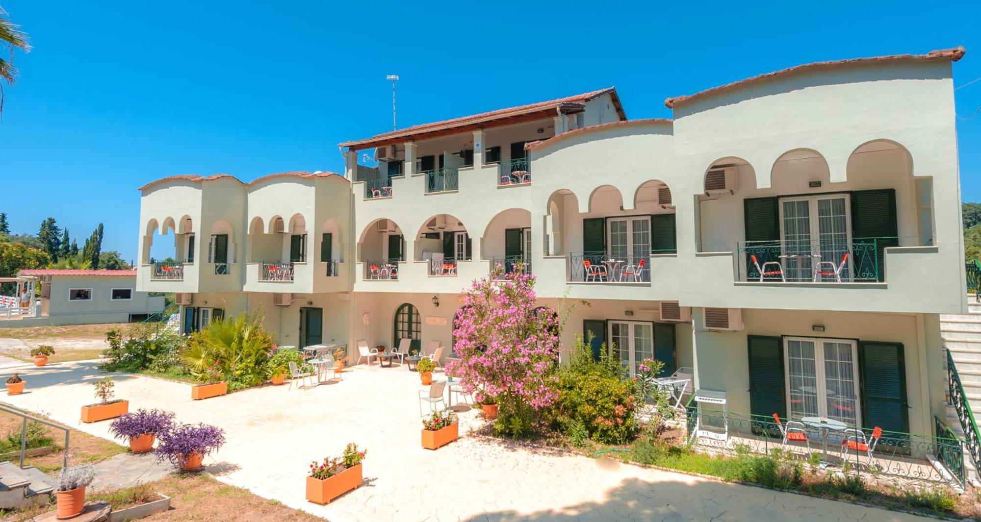 Vassilis Paradise Garden Hotel 3*
